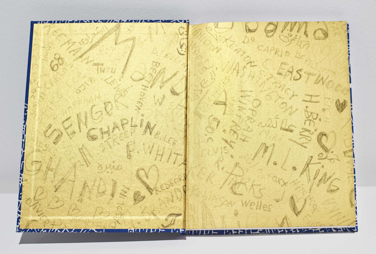 Fathi Hassan: Shifting Sands Catalogue